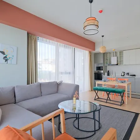Roya Nova By Newinn Daire İstanbul