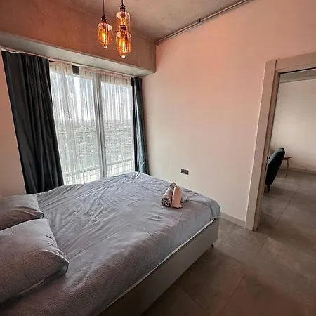 Queen Bomonti Deluxe Sisli Apartment