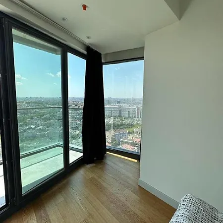 Queen Bomonti Deluxe Sisli Apartment *