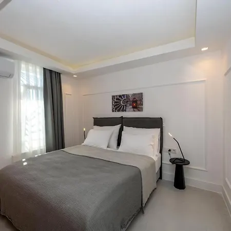 Otel Juno Taksim 2*