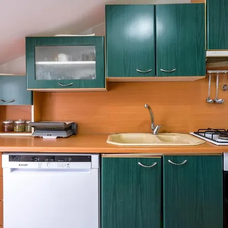 Chic Modern Flat With Terrace In Florya Istanbul