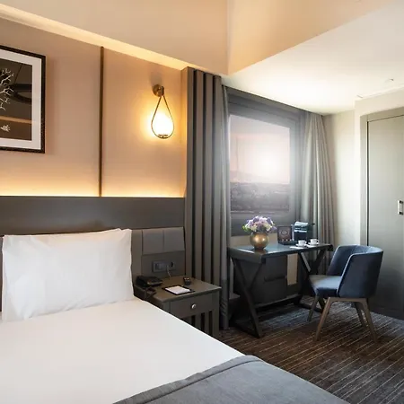 Arts Taksim 4*