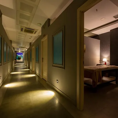 Harmony Hotel Merter & Spa 4*