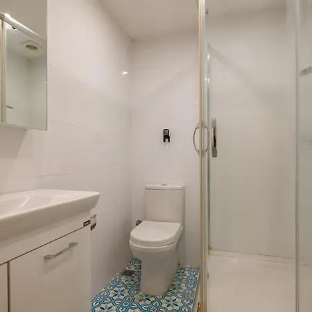 Lovely And Flat In Sisli With Backyard Apartment Istanbul
