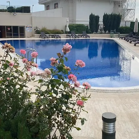 Uniq Studio In A Luxury In Relax Apartment *
