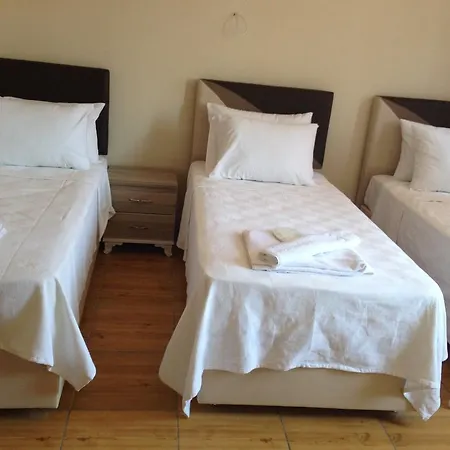 Goeruer Hotell 3*