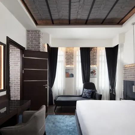 Decamondo Galata, A Tribute Portfolio Hotel Istanbul