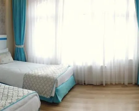 Hotel Star Holiday 3*