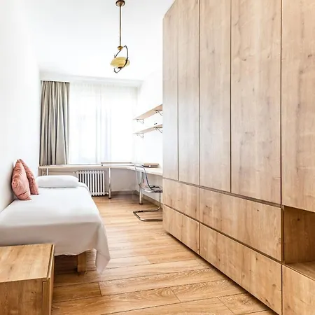 Flat W Balcony 1 Min To Bagdat Avenue In Kadikoy * Стамбул