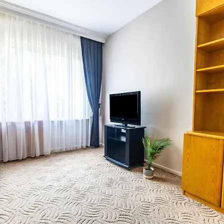 Chic Spacious Flat W Balcony 5 Min To Moda Coast * Istanbul