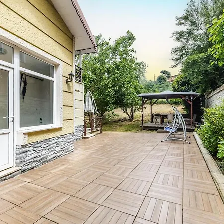 Cozy W Terrace And Garden In Beykoz Apartment