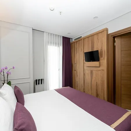 Graziella Gold Hotel