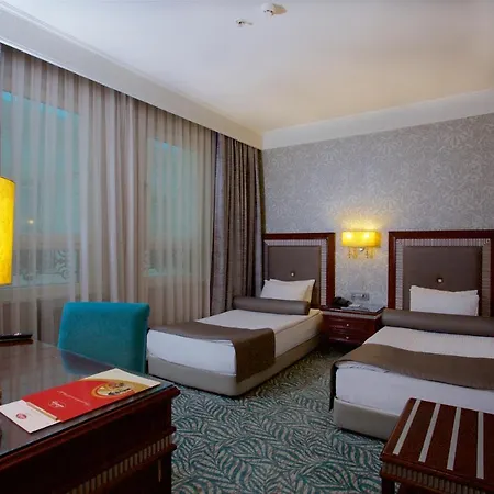 Emporium 4*