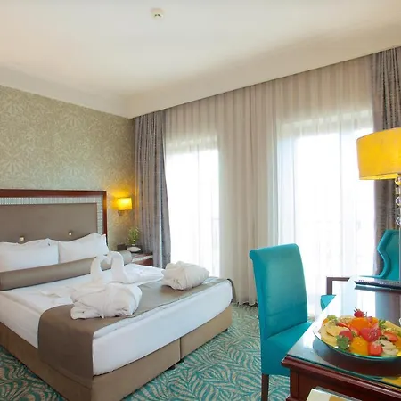 Emporium Отель 4*