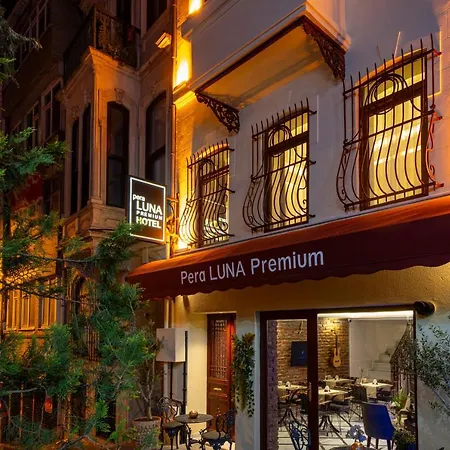 Pera Luna Premium Hotel *