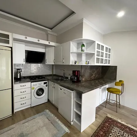 Apartment Amazing 1 Bedroom Penthouse With Large Terrace In Sisli Istanbul