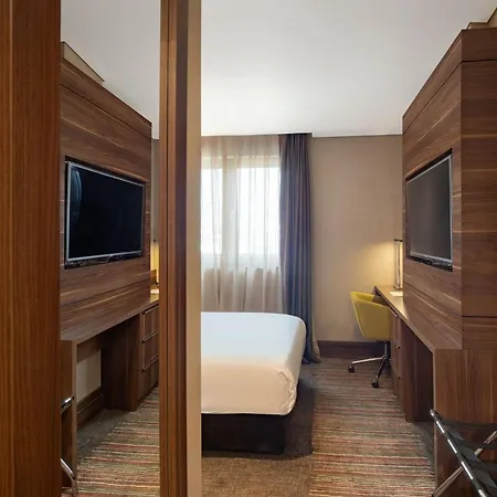 - Kadikoy By Ihg Estambul