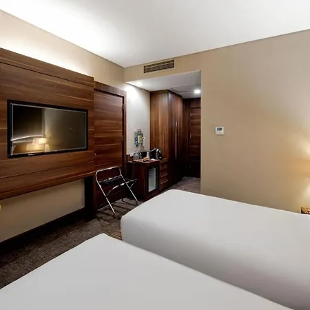 - Kadikoy By Ihg Istanbul