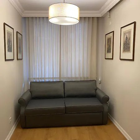 Spacious Luxury Flat In The Heart Of *