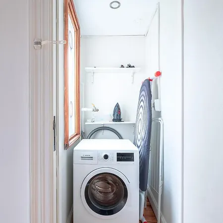 Apartment Homie - Historical Nearby Galata Tower *