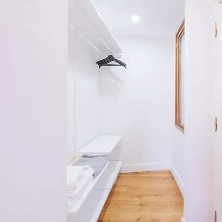 Homie - Historical Nearby Galata Tower Apartment *
