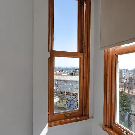 Homie - Historical Nearby Galata Tower Istanbul