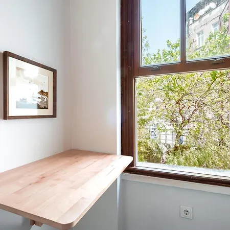 Apartment Homie - Historical Nearby Galata Tower *