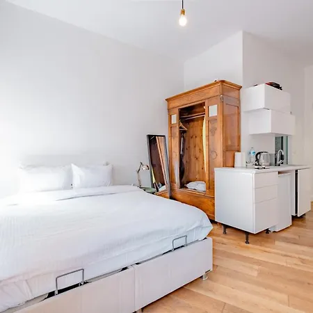 Homie - Historical Nearby Galata Tower Апартаменты Стамбул