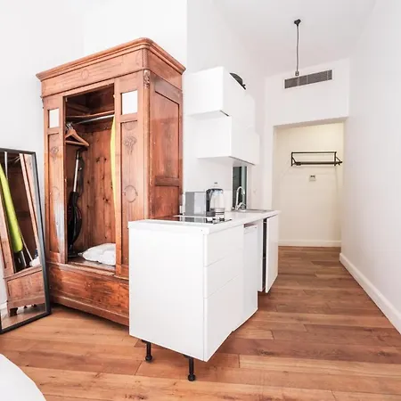 Homie - Historical Nearby Galata Tower Apartment