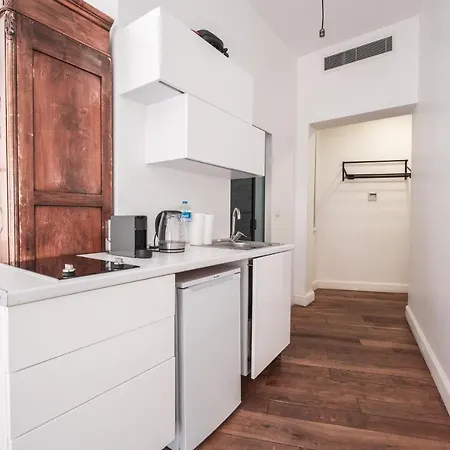 Homie - Historical Nearby Galata Tower Apartment