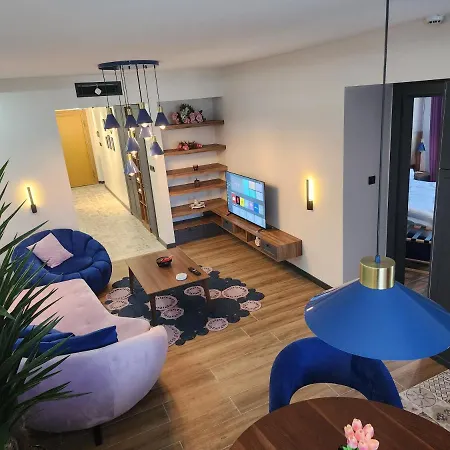 Dream House 22 * Istanbul