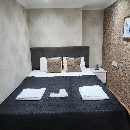 Lara Apartment