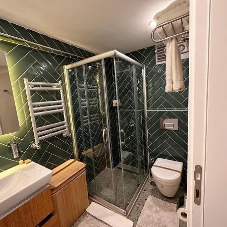 Отель Kings Cross Стамбул