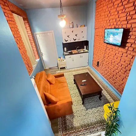 Taksim Pandora *