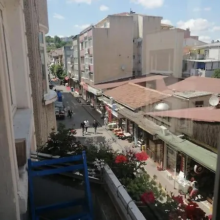 Bright, Peaceful House In Balat Apartment Istanbul