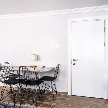 Апартаменты Flat W Balcony 10 Min To Uskudar Coast *