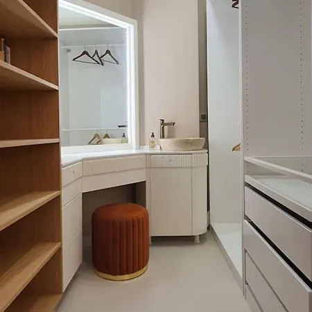 Besiktas House Near The Coast Апартаменты