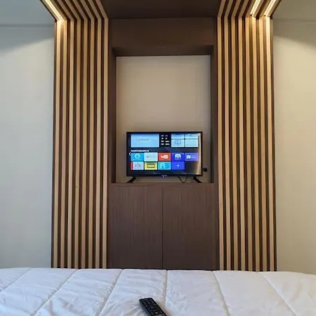 Apartment Besiktas House Near The Coast