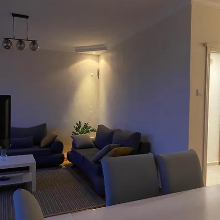 Bogaz Manzarali Ve Merkezi 2 Yatak Odali Ev Apartment Istanbul