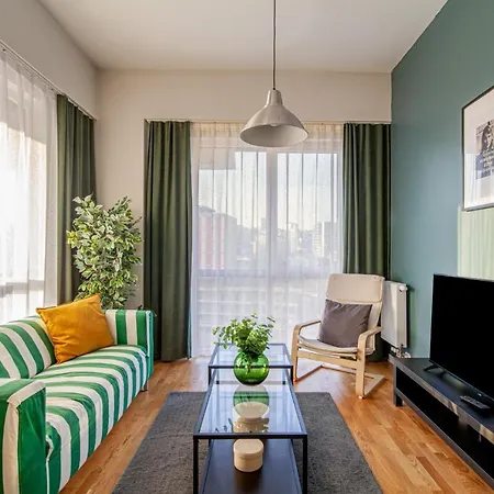 Modern Flat In Istanbul, 10 Min To Airport Metro * Istanbul