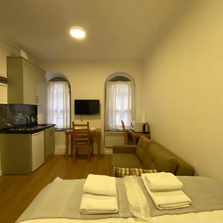 Luxury Flat In Taksim Square * Istanbul
