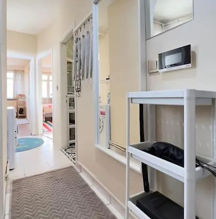 Spacious 2br Near Taksim Apartment