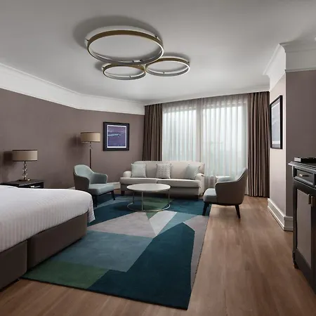 Hotel Marriott Pendik 5*