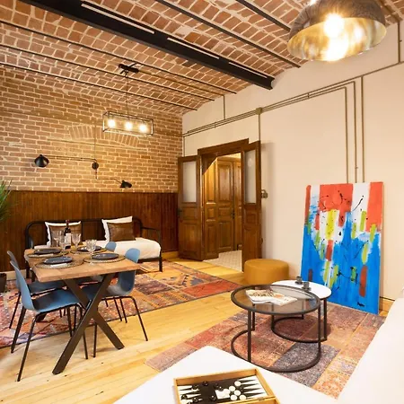 Galata Loft In Heritage Sea View Building Istanbul