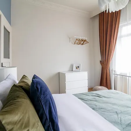 Apartment Chic And Cozy Flat Near Istiklal Street In Beyoglu