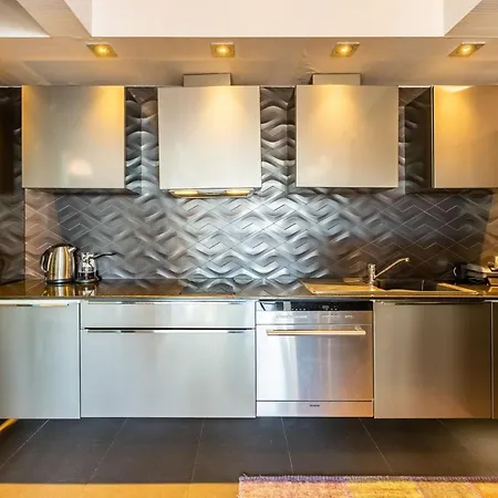 Stylish With Bosphorus View In Besiktas * Istanbul
