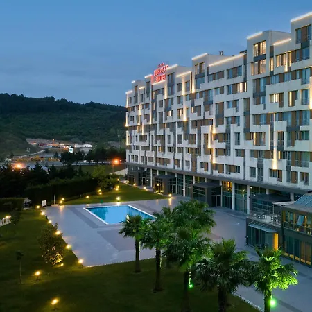 Miracle Asia Airport & Spa 5*
