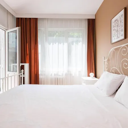 Apartment Gorgeous With Location In Sisli