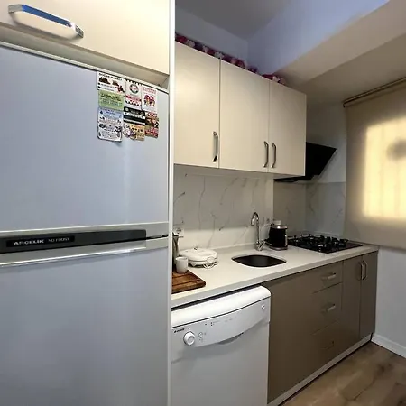 Come Live Go Taksim Apartment