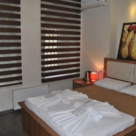 City Plus Butik 3*